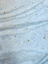 Baby Blue Haute Couture csipke